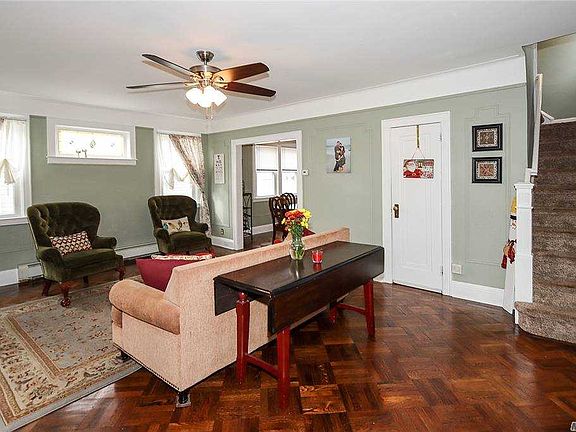 3rd image of 70 Liberty Ave