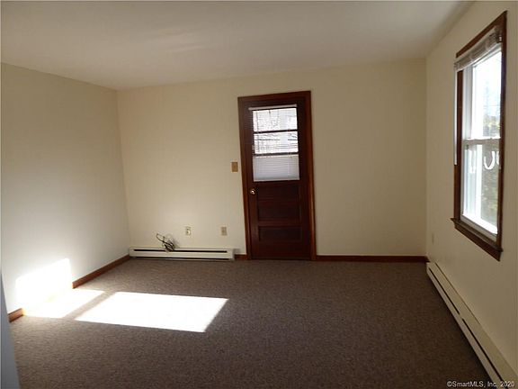 5th image of 11 Hamre Ln APT 1