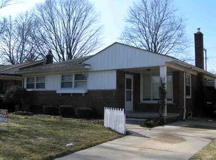 15531 Fox St, Redford, MI 48239