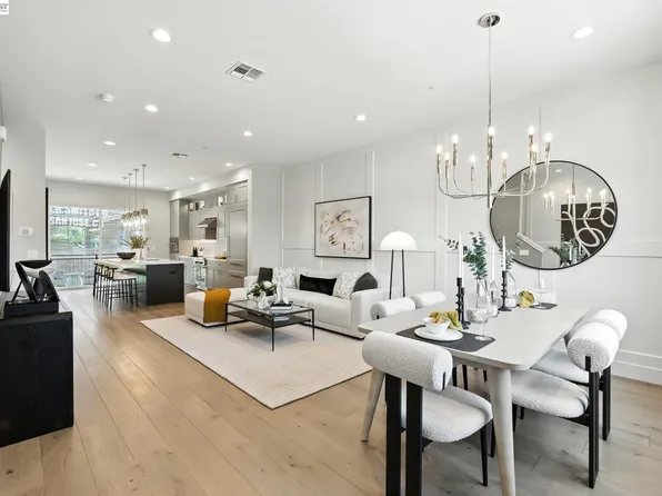 1668 Clement Ave, Alameda, CA 94501