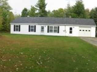 208 Martin Stream Rd, Fairfield, ME 04937