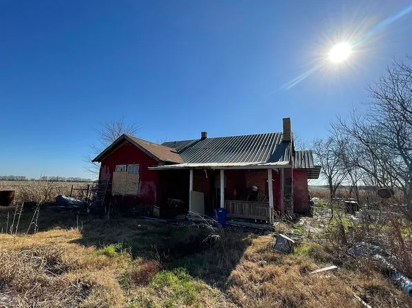 21801 New Colony Rd, Rogers, TX 76569