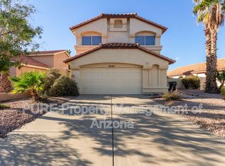 3940 E South Fork Dr, Phoenix, AZ 85044