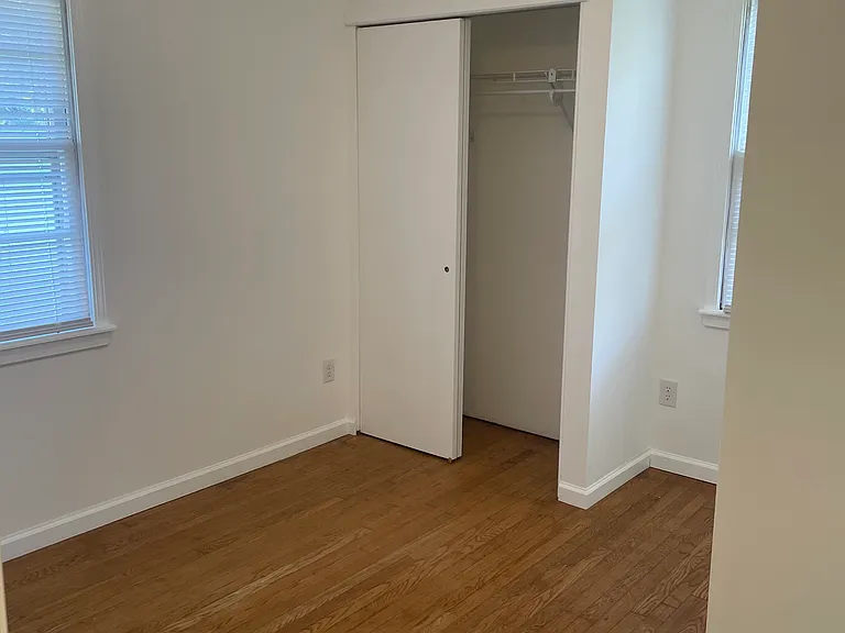 4006 Eastwood Dr — Photo 13