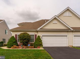 100 Moor Dr, Palmer Twp, PA 18045