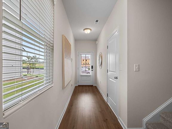 3rd image of 1290 Harmony Ridge Ct