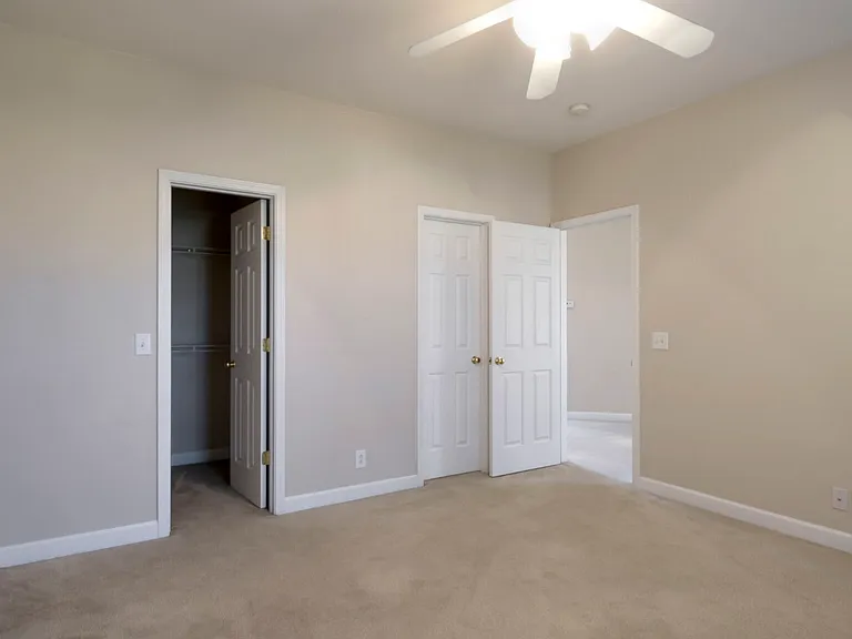 1812 Apple Ridge Cir — Photo 18