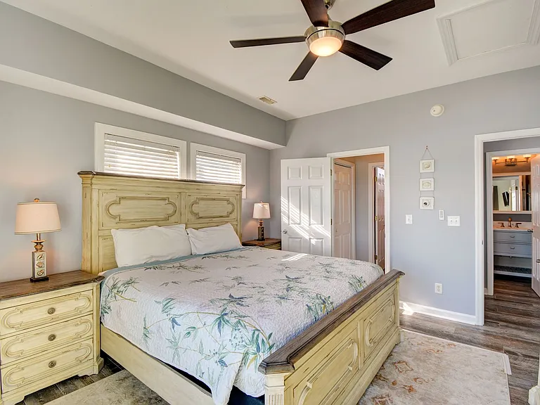 1526 S Shore Dr — Photo 13