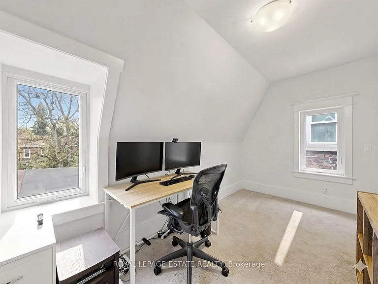 280 Silver Birch Ave — Photo 24