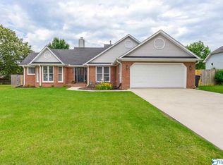 2906 Providence Dr SW, Decatur, AL 35603