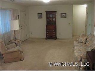 2nd image of 11 Doanbury Ct
