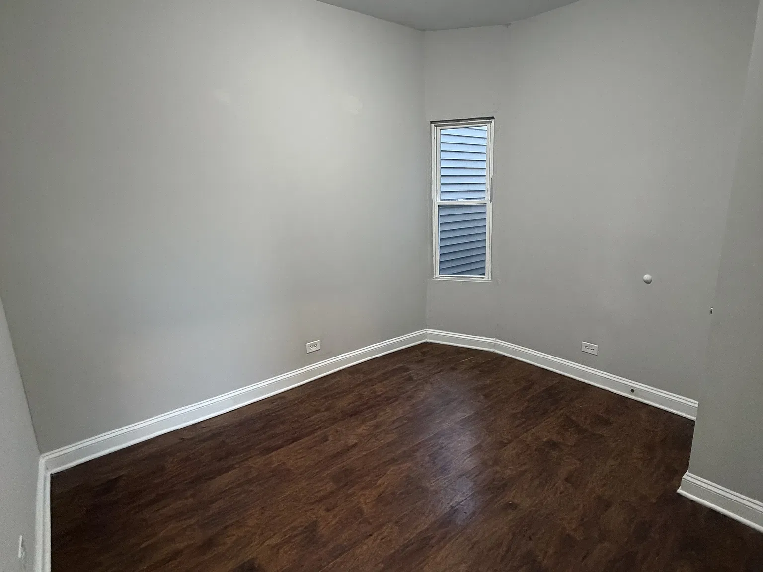7644 S Normal Ave — Photo 2