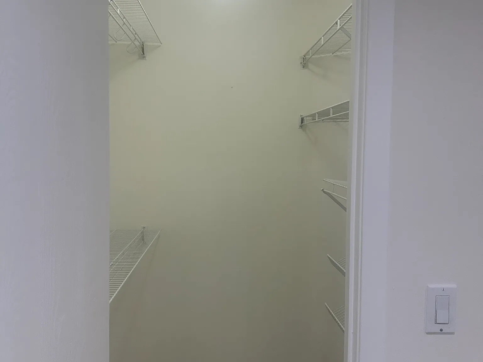 2 bed, 1400 sqft, $2,600 — Photo 3