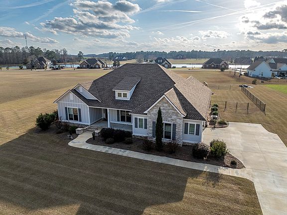 5th image of 89 Brownlee Cir