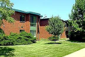 Courtyard Apartments — Photo 38