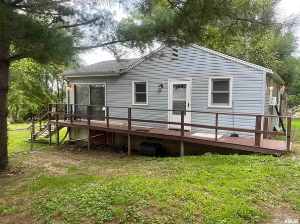 12029 Sunset Dr, Manito, IL 61546
