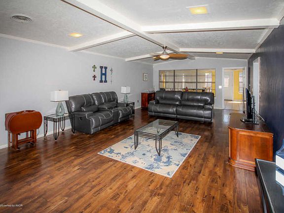 4th image of 8009 Bedwell Pl