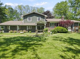 7210 Dryer Rd, Victor, NY 14564