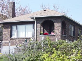 3829 Whitman Ave N, Seattle, WA 98103
