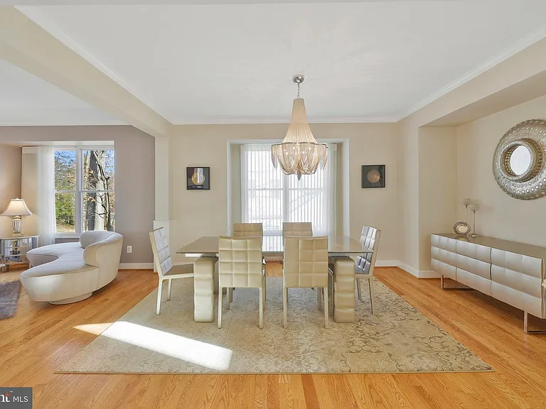 5922 Chesterbrook Rd — Photo 14