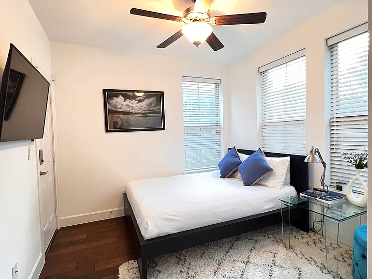 2705 Yellow Jasmine Ln — Photo 8