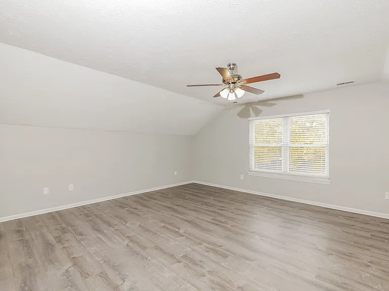 7248 Eagle Bay North Dr — Photo 14