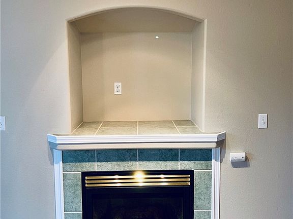 3rd image of 13114 110th Avenue Ct E