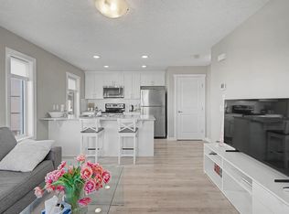 1203 163rd St SW #2, Edmonton, AB