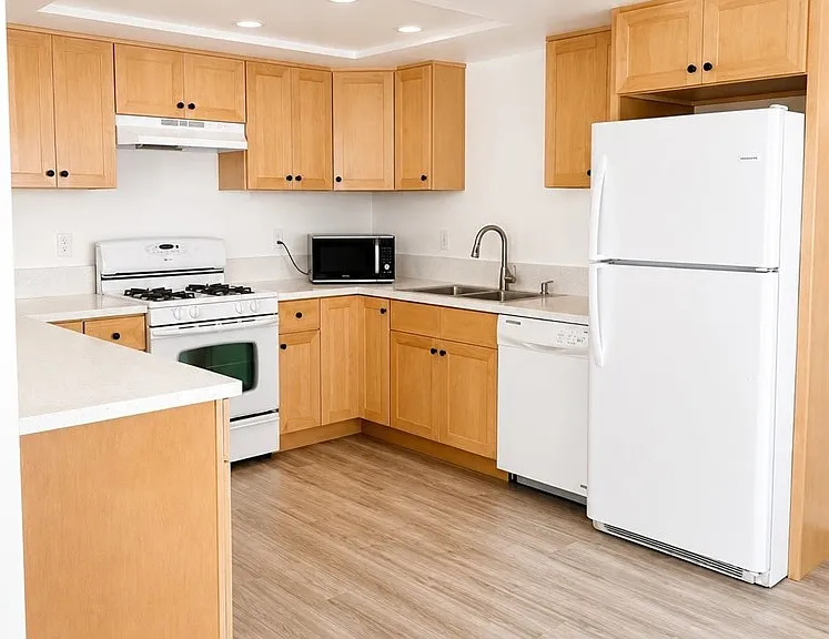 3209 Clay St — Photo 21