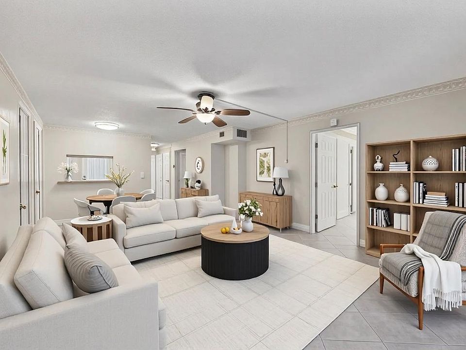 1st image of 400 SE 10th Street #205