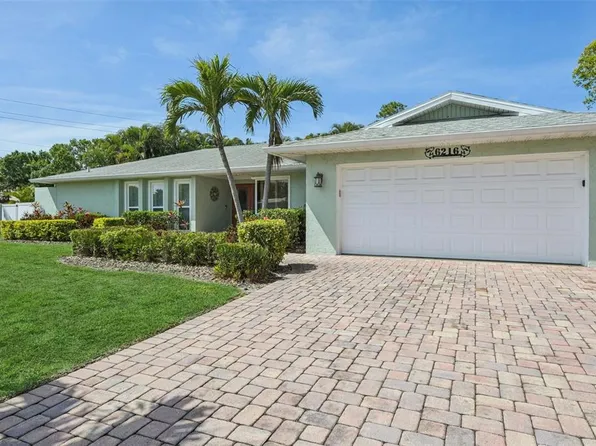 6216 45th St W, Bradenton, FL 34210
