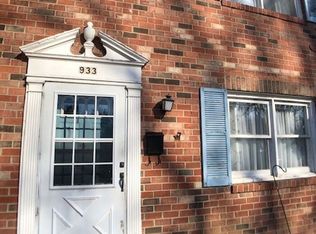 933 S 3rd St, Niles, MI 49120