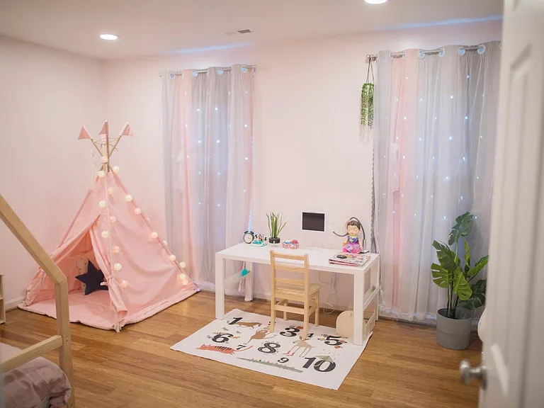 108 Swiss Stone Ct — Photo 1