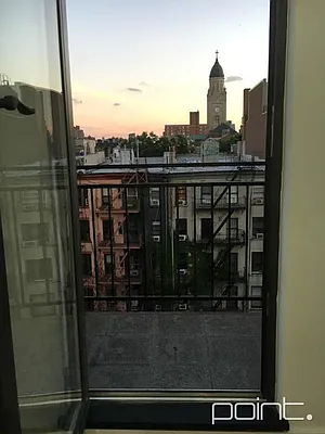 Rented by Point NYC | media 28