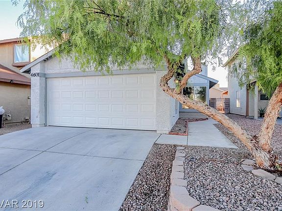 3rd image of 4601 Coran Ln