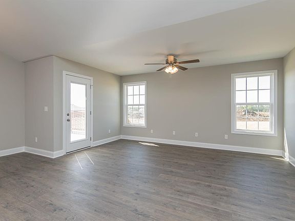 2nd image of 310 Binnacle Ct