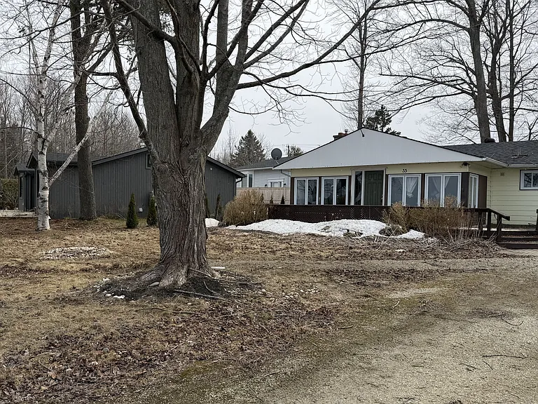 35 Lakeside Ave — Photo 31