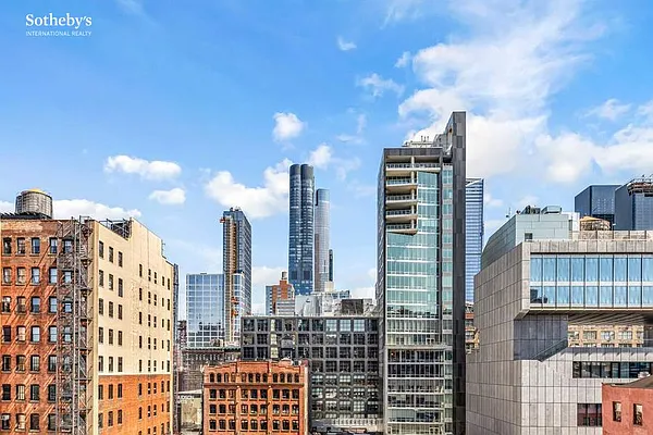 Rented by Sotheby's International Realty | media 12