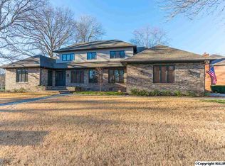 1514 Southampton Ct SE, Decatur, AL 35601