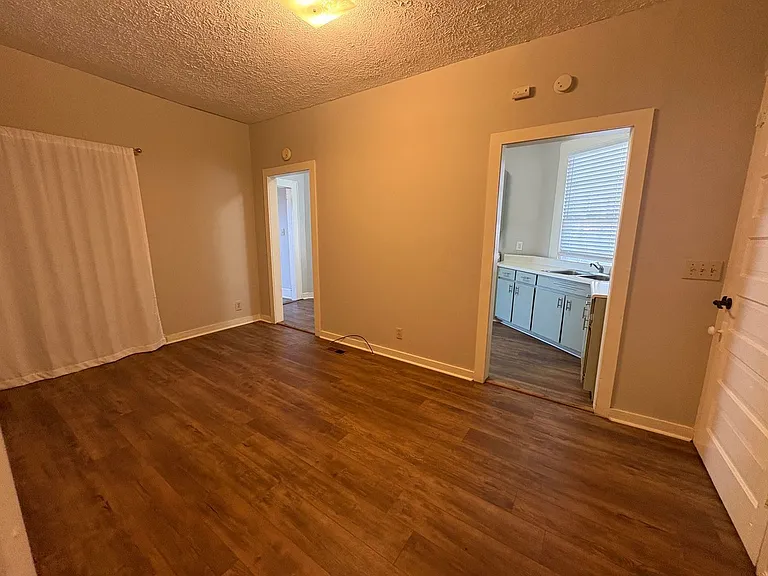 1020 Adams St #1 — Photo 9