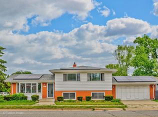1001 N Clifton Ave, Park Ridge, IL 60068