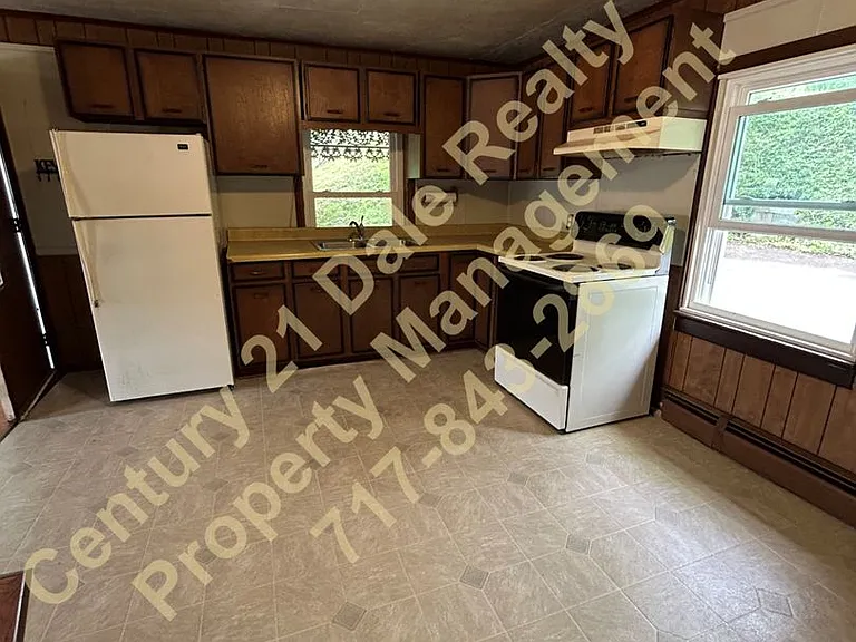 868 Ridge Rd — Photo 5