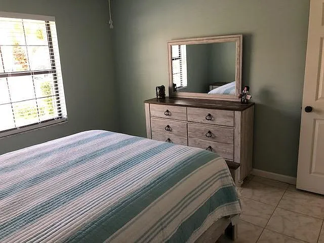 901 Pinecrest Cir #B — Photo 12