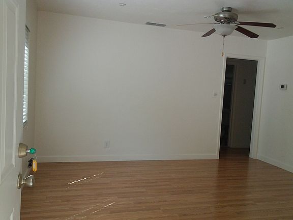 Living room_06232014