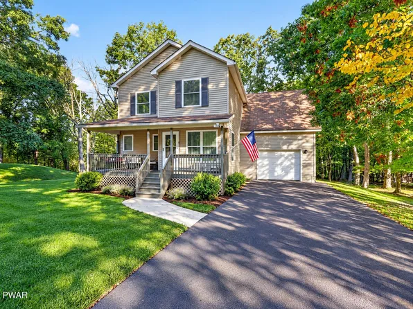 105 Vicar Way, Milford, PA 18337