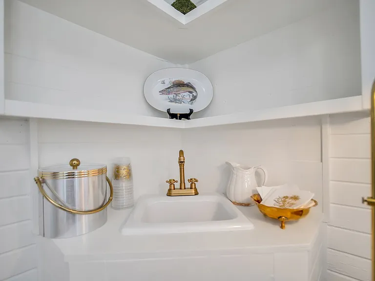 3228 Bannon Dr — Photo 11