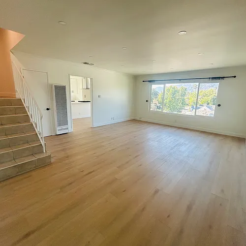 851 Reeves Pl #2 Photo 1