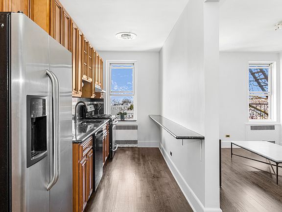 5th image of 601 79th St APT E17