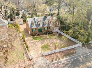 321 N Henry St, Williamsburg, VA 23185