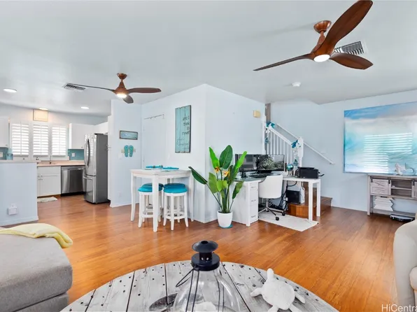 87-1018 Kahiwelola St, Waianae, HI 96792